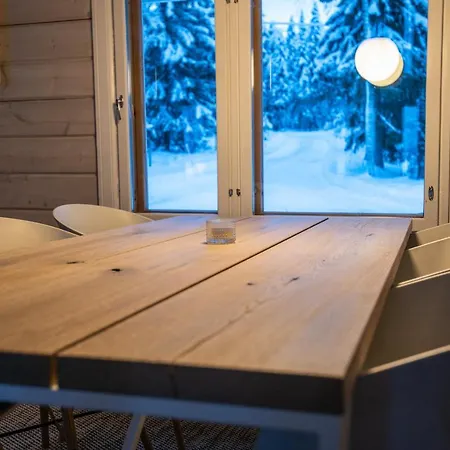 Laehderinne - 2 Bedroom Log Cabin, Private Beach, Wifi & Sauna Puolanka Exterior photo
