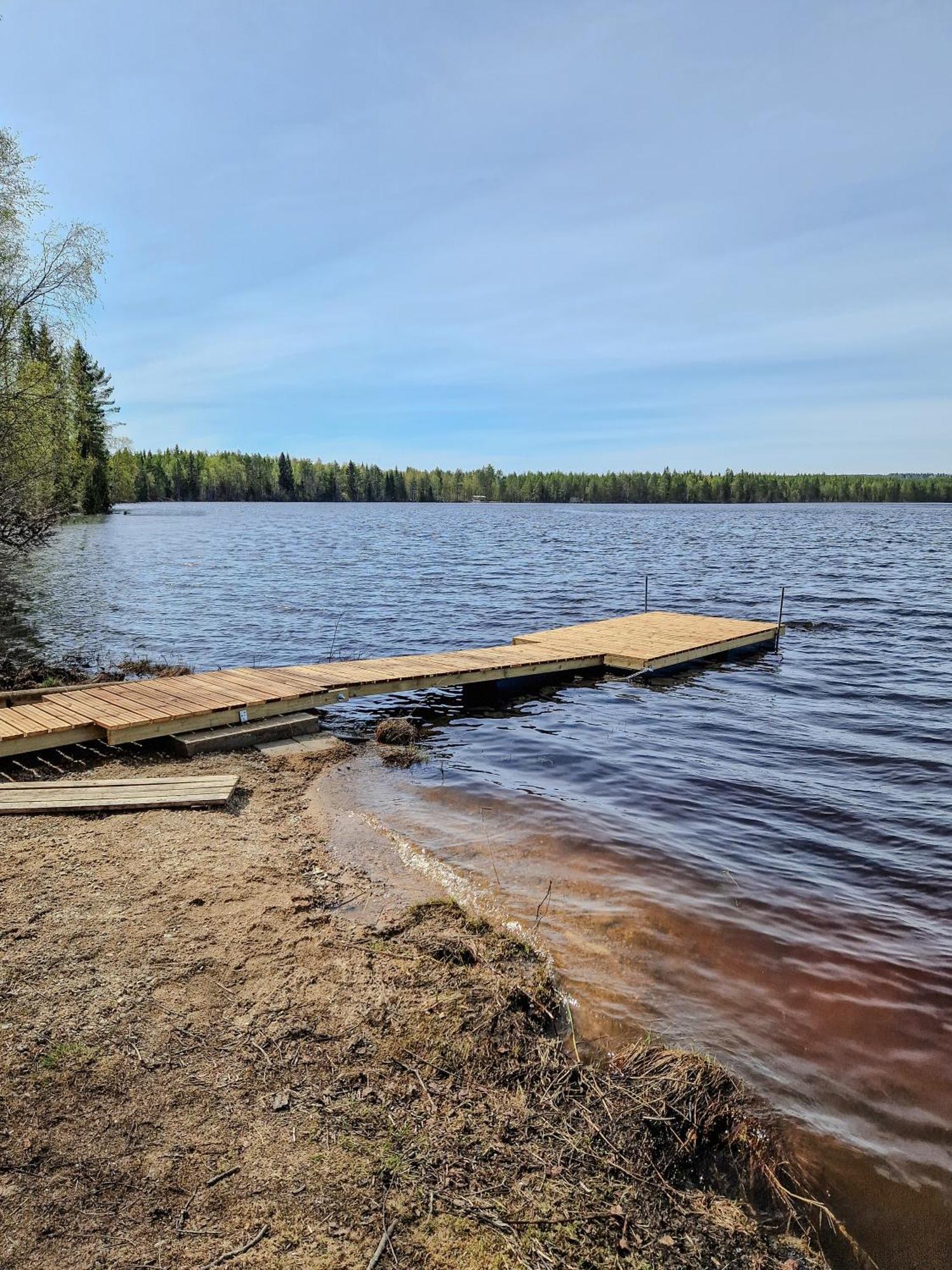 Laehderinne - 2 Bedroom Log Cabin, Private Beach, Wifi & Sauna Holiday home *